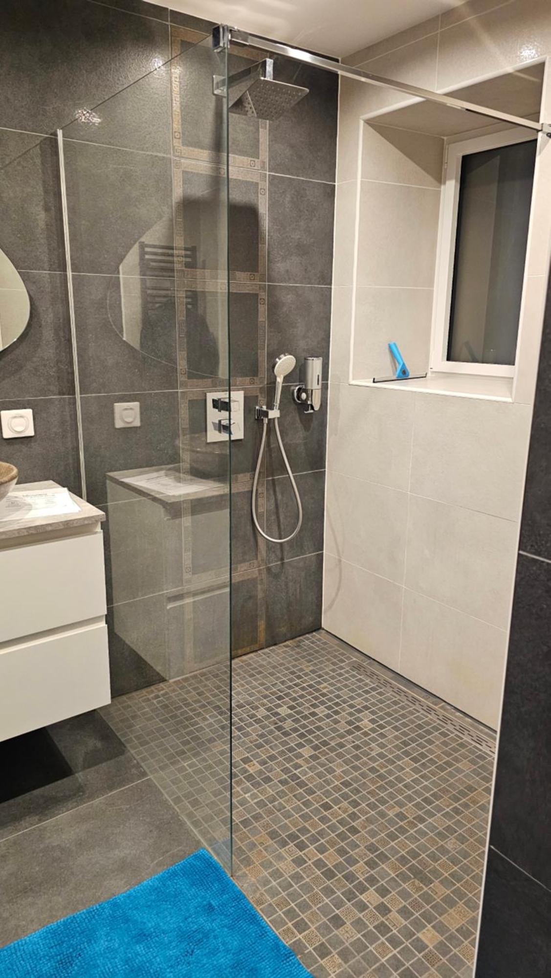 Spa Dans Les Alpes Desingy Extérieur photo